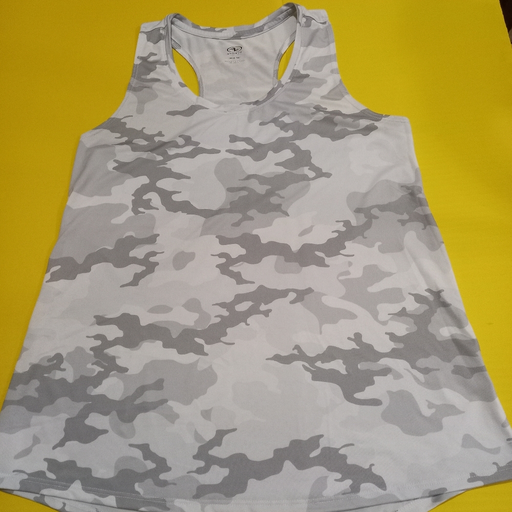 Athletic tops